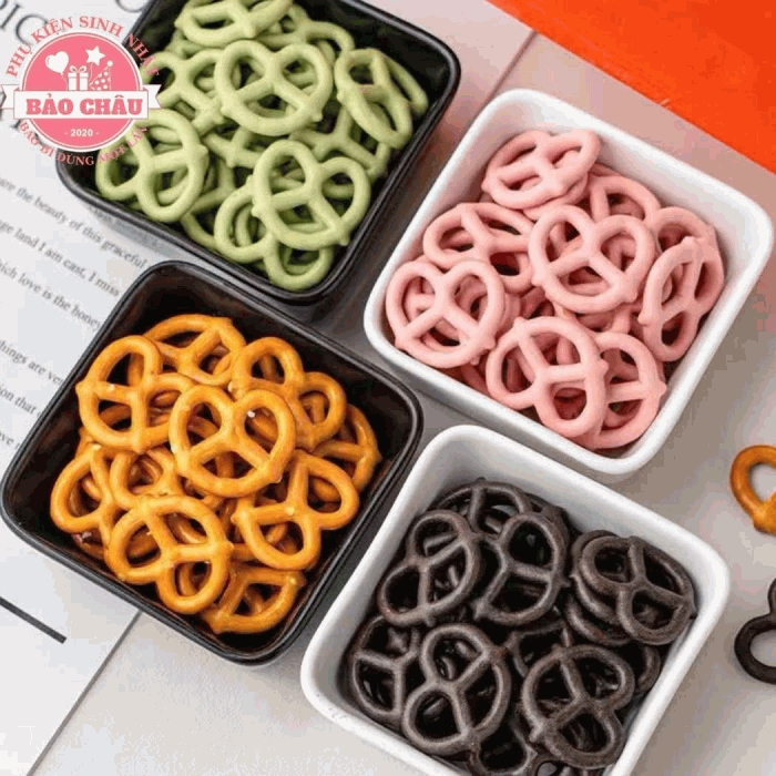 Bánh quy, bánh vuông, bánh vòng (hộp 90g) trang trí bánh kem - phụ kiện bánh sinh nhật