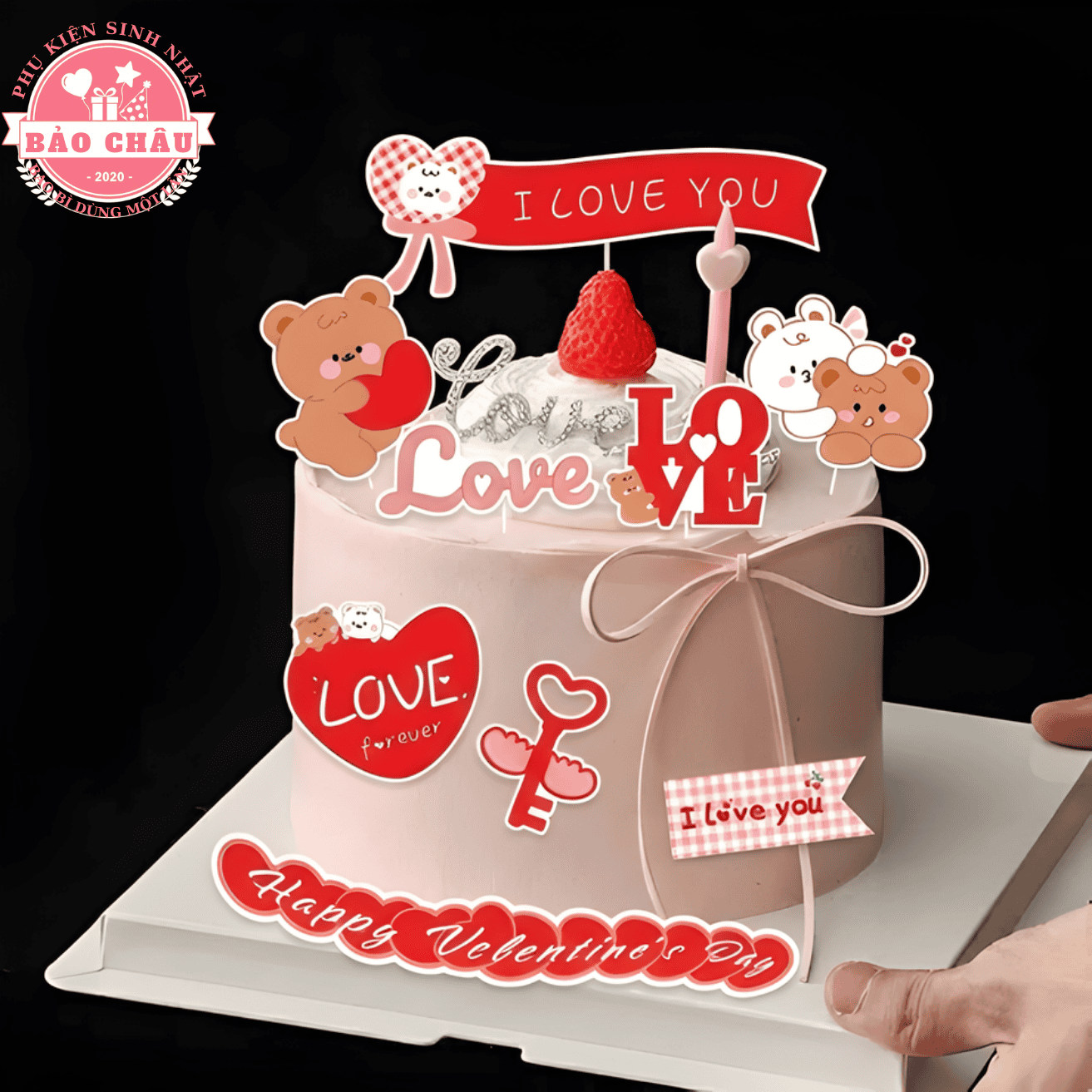 Cắm Giấy Trang Trí: Phụ Kiện Giá Rẻ Nhưng Tạo Hiệu Ứng "Triệu View" Cho Bánh Sinh Nhật