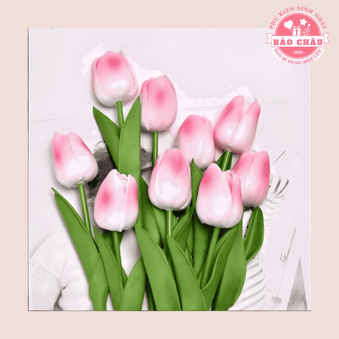 Phụ Kiện Hoa Tulip – Bí Quyết Decor Bánh Kem Sang Nhẹ, Thanh Lịch