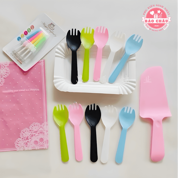 Đĩa Muỗng, Nón Bánh Kem Giá Sỉ Cho Tiệm Bánh Tại Bình Dương, Biên Hòa