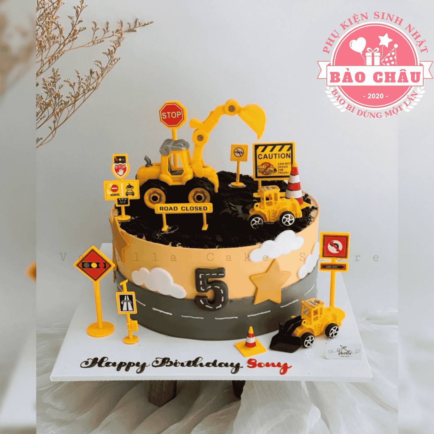 Các Mẫu Hình Xe Trang Trí Bánh Kem Cho Bé Trai: Thỏa Sức Đam Mê Tốc Độ